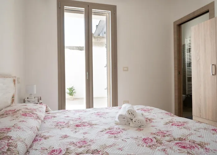 Dimora Rose 別荘 ナルド