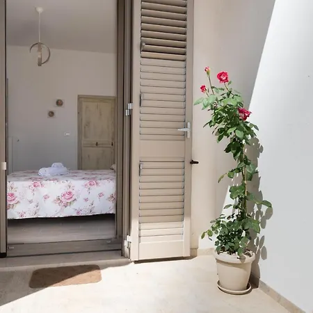 Dimora Rose 펜션 *